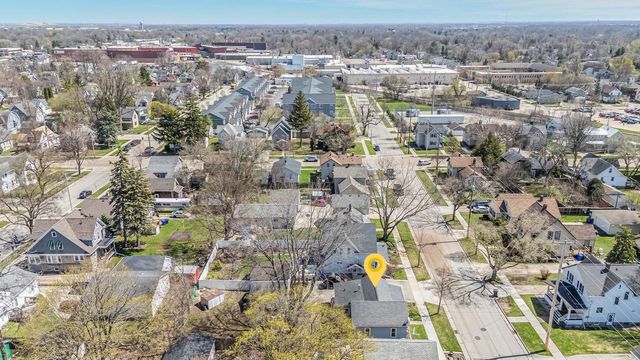314 E WINNEBAGO STREET, Appleton, WI 54911
