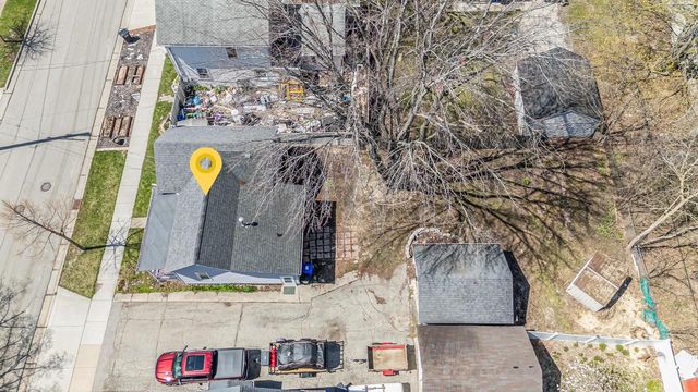 314 E WINNEBAGO STREET, Appleton, WI 54911