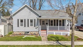 314 E WINNEBAGO STREET, Appleton, WI 54911