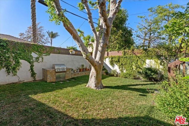 1159 S Sierra Bonita Avenue, Los Angeles, CA 90019