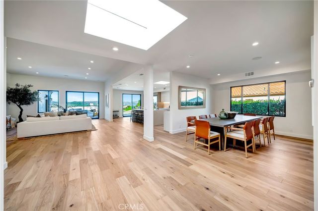 24247 Park Granada, Calabasas, CA 91302