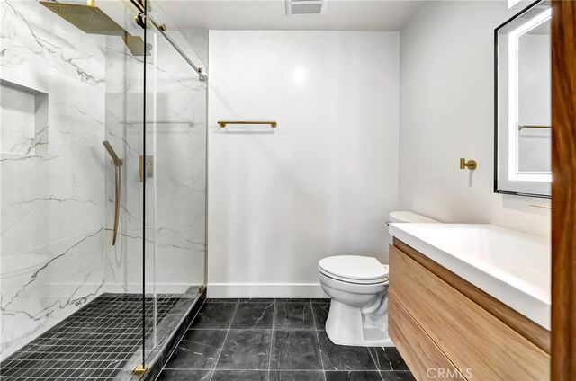 24247 Park Granada, Calabasas, CA 91302