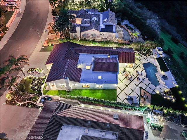 24247 Park Granada, Calabasas, CA 91302