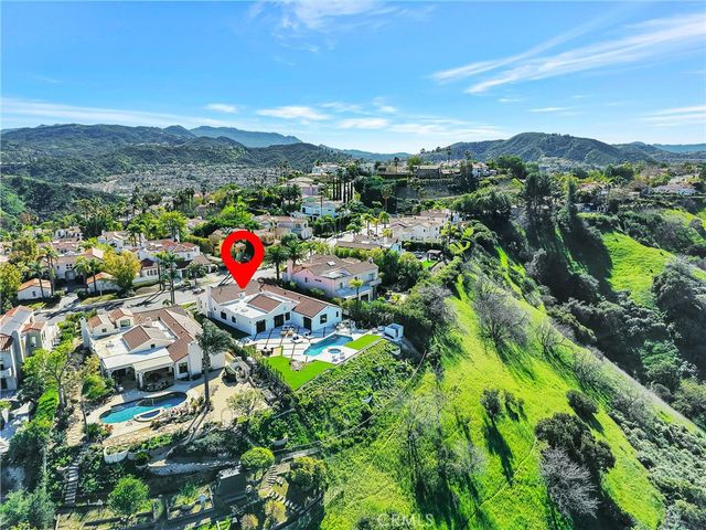 24247 Park Granada, Calabasas, CA 91302
