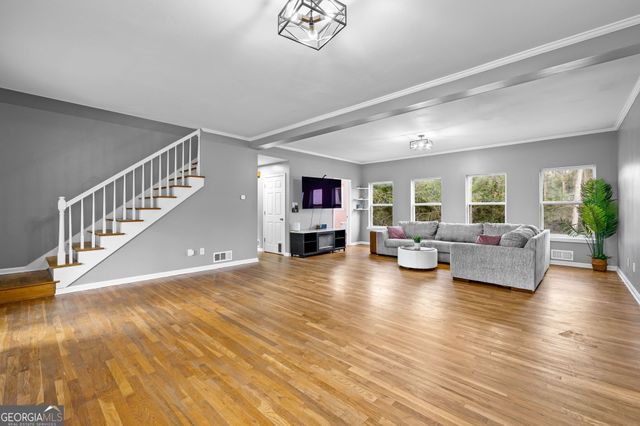 1605 Pinebrook Drive, Griffin, GA 30224