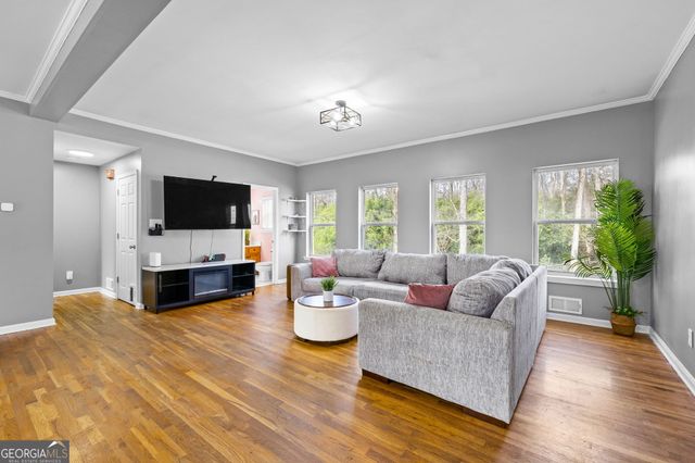 1605 Pinebrook Drive, Griffin, GA 30224