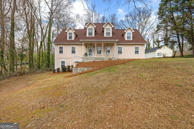 1605 Pinebrook Drive, Griffin, GA 30224