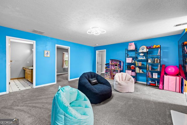 1605 Pinebrook Drive, Griffin, GA 30224