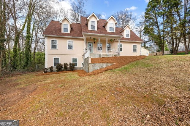 1605 Pinebrook Drive, Griffin, GA 30224