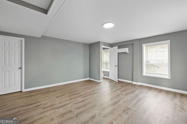 1605 Pinebrook Drive, Griffin, GA 30224