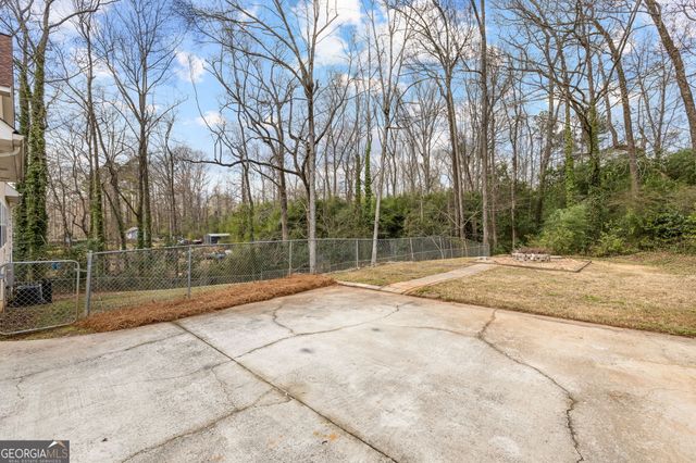 1605 Pinebrook Drive, Griffin, GA 30224