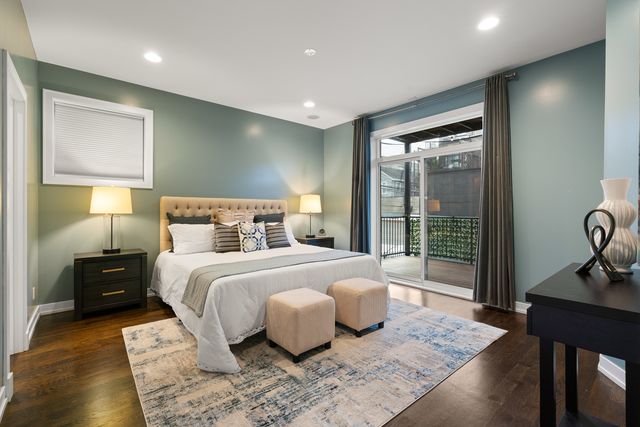 1536 W Walton Street 1, Chicago, IL 60642