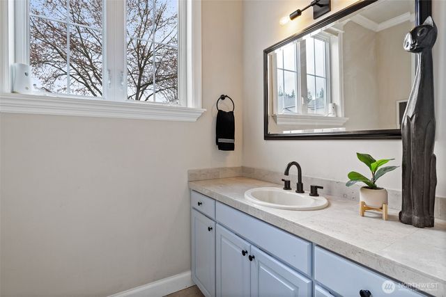 20614 NE 28th Court, Sammamish, WA 98074