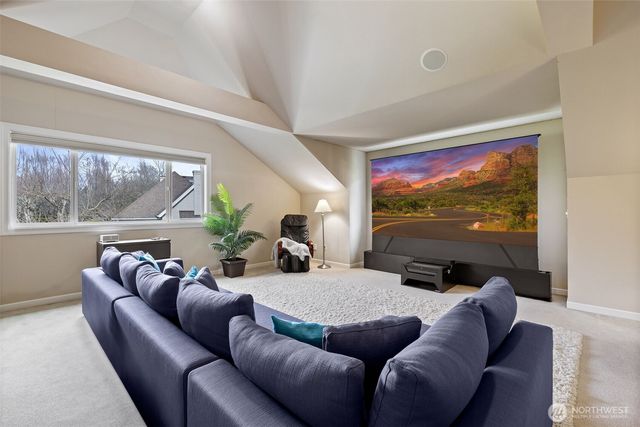 20614 NE 28th Court, Sammamish, WA 98074