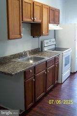 40-42 W BROAD ST, Tamaqua, PA 18252