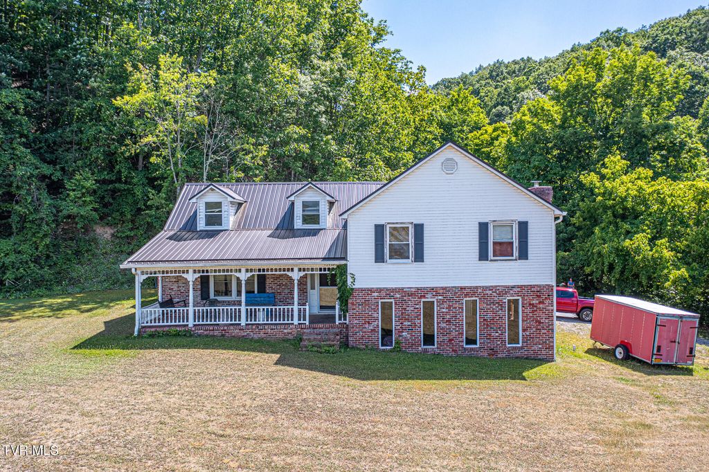 1452 Highway 19e, Elizabethton, TN 37643