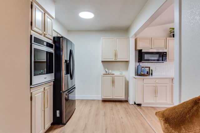 14511 W Selma St, Wichita, KS 67227