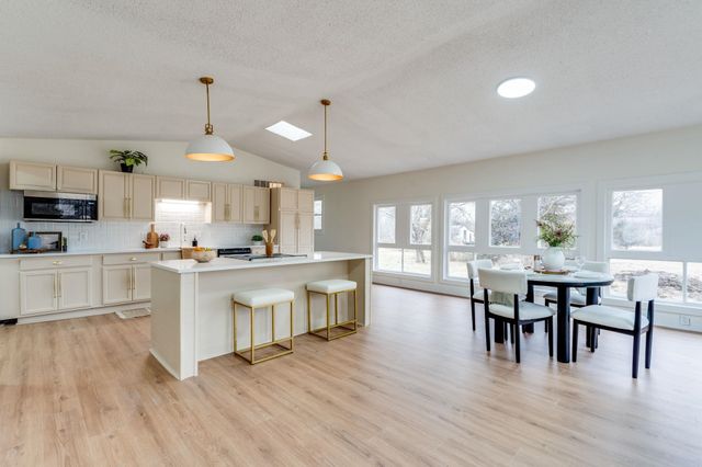 14511 W Selma St, Wichita, KS 67227