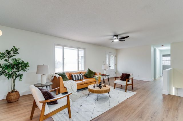 14511 W Selma St, Wichita, KS 67227