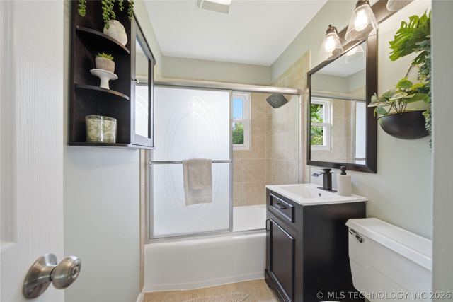 1910 W 46th Place, Tulsa, OK 74107