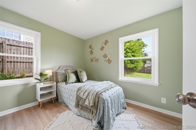 1910 W 46th Place, Tulsa, OK 74107