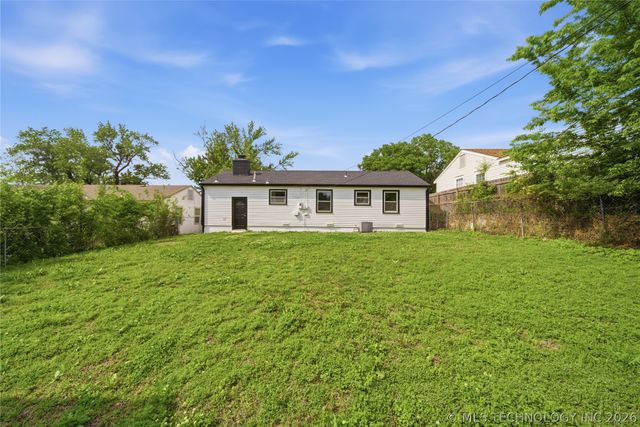 1910 W 46th Place, Tulsa, OK 74107