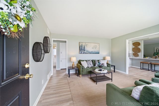 1910 W 46th Place, Tulsa, OK 74107