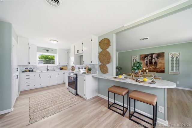 1910 W 46th Place, Tulsa, OK 74107