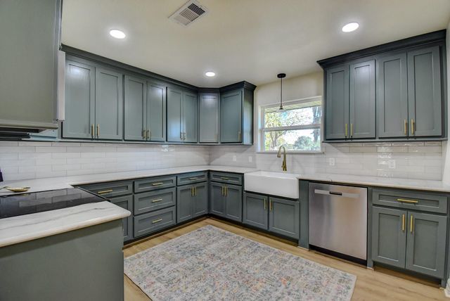 9020 Fm 1459 Road, Sweeny, TX 77480