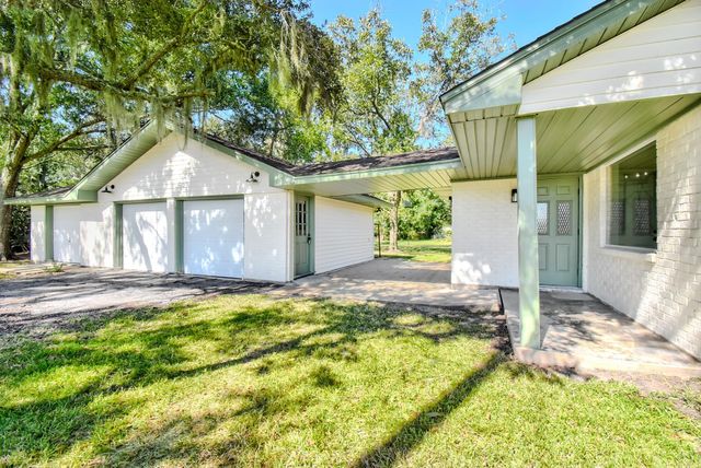 9020 Fm 1459 Road, Sweeny, TX 77480