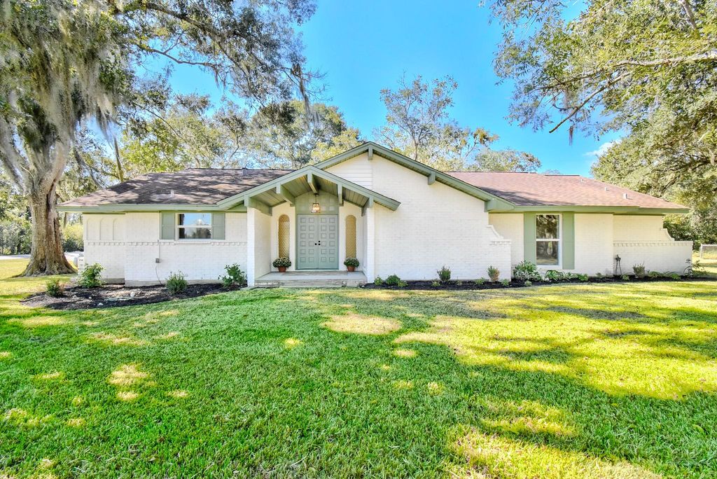 9020 Fm 1459 Road, Sweeny, TX 77480