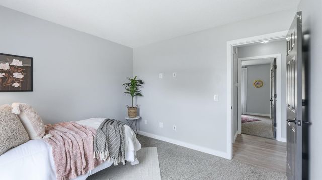 9803 Lima Meadow Run, Fort Wayne, IN 46825