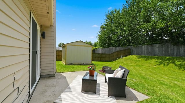 9803 Lima Meadow Run, Fort Wayne, IN 46825