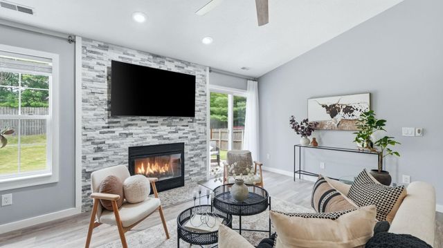 9803 Lima Meadow Run, Fort Wayne, IN 46825