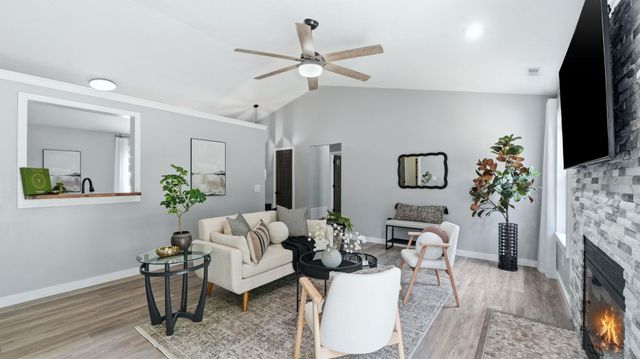 9803 Lima Meadow Run, Fort Wayne, IN 46825