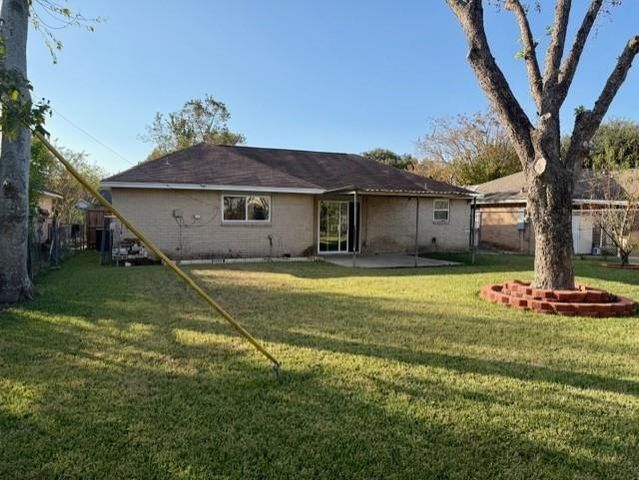 15242 Dogwood Tree Street, Houston, TX 77060