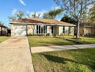 15242 Dogwood Tree Street, Houston, TX 77060