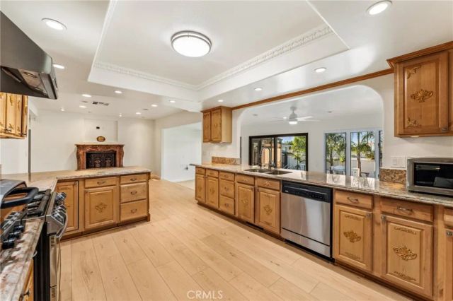 1244 W Highland, Redlands, CA 92373