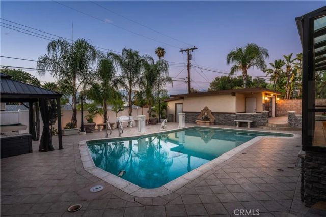 1244 W Highland, Redlands, CA 92373