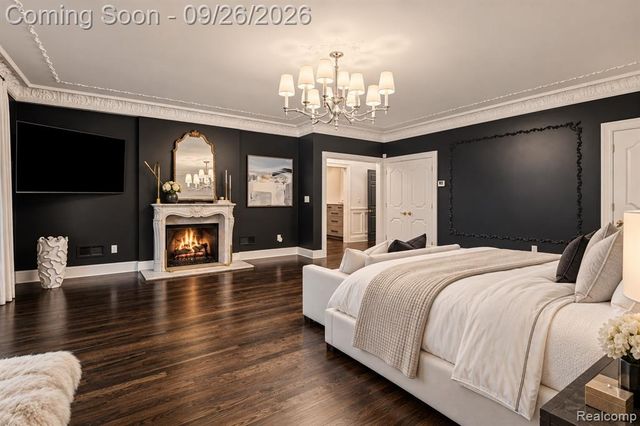 477 Dunston Road, Bloomfield Hills, MI 48304