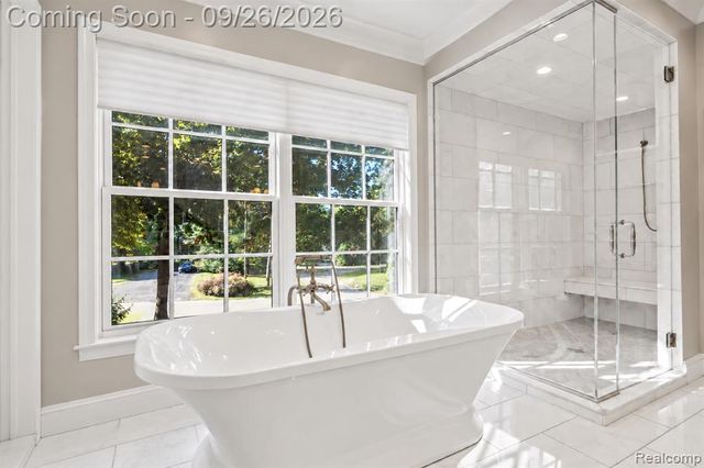 477 Dunston Road, Bloomfield Hills, MI 48304