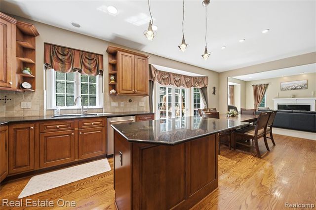 472 Timbermill Lane, Howell, MI 48843