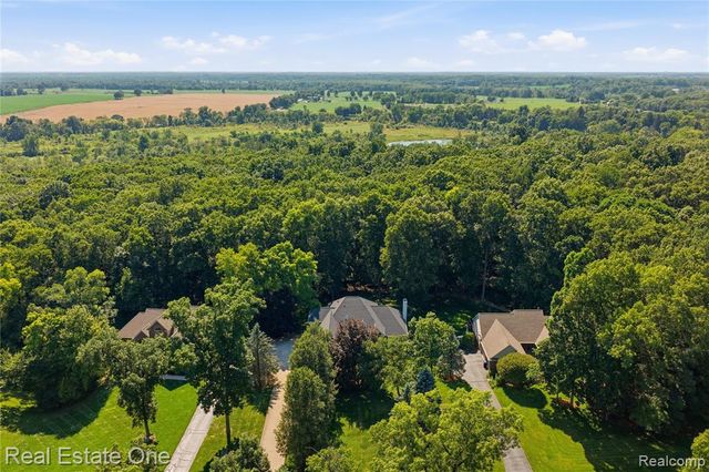 472 Timbermill Lane, Howell, MI 48843