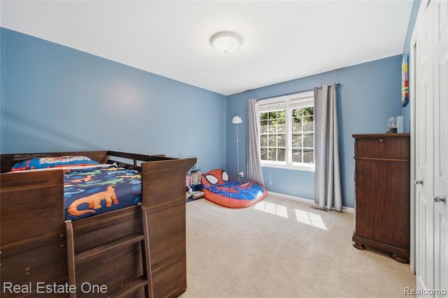 472 Timbermill Lane, Howell, MI 48843