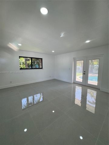 1370 SW 32nd St, Fort Lauderdale, FL 33315
