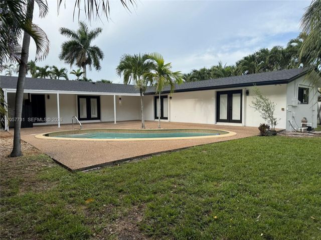 1370 SW 32nd St, Fort Lauderdale, FL 33315