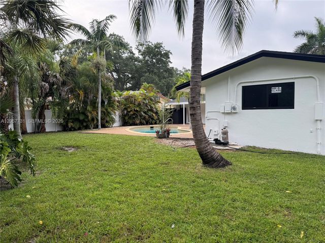 1370 SW 32nd St, Fort Lauderdale, FL 33315