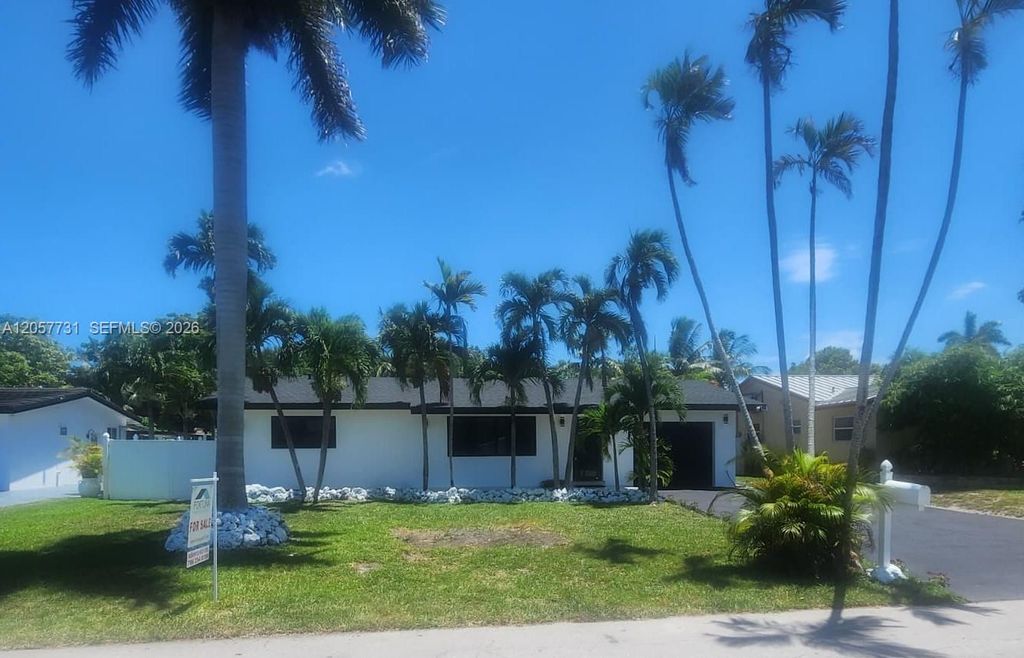 1370 SW 32nd St, Fort Lauderdale, FL 33315