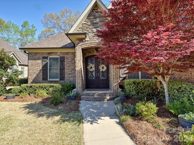 280 Palm Cove Way, York, SC 29745