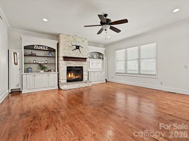 280 Palm Cove Way, York, SC 29745